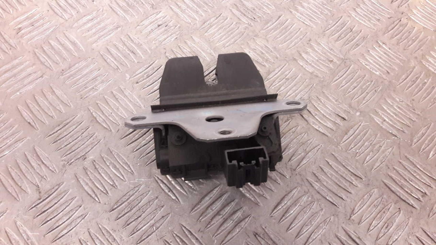 Serrure de hayon FORD C-MAX 1 PHASE 2 Diesel - 1
