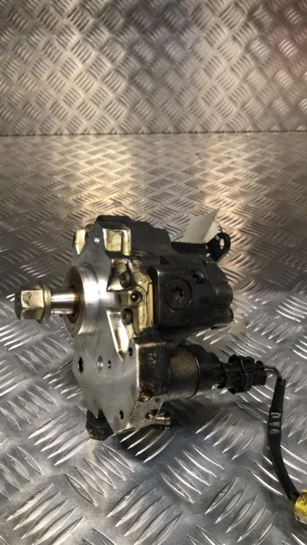 Pompe à injection PEUGEOT 206 PHASE 1 Diesel - 1