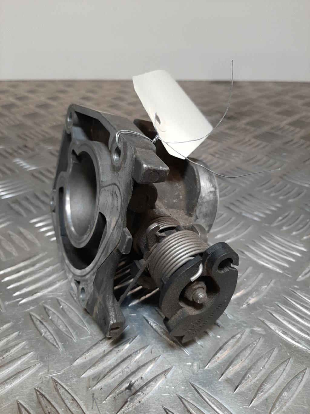Boitier papillon FORD KA 1 PHASE 1 Essence - 1