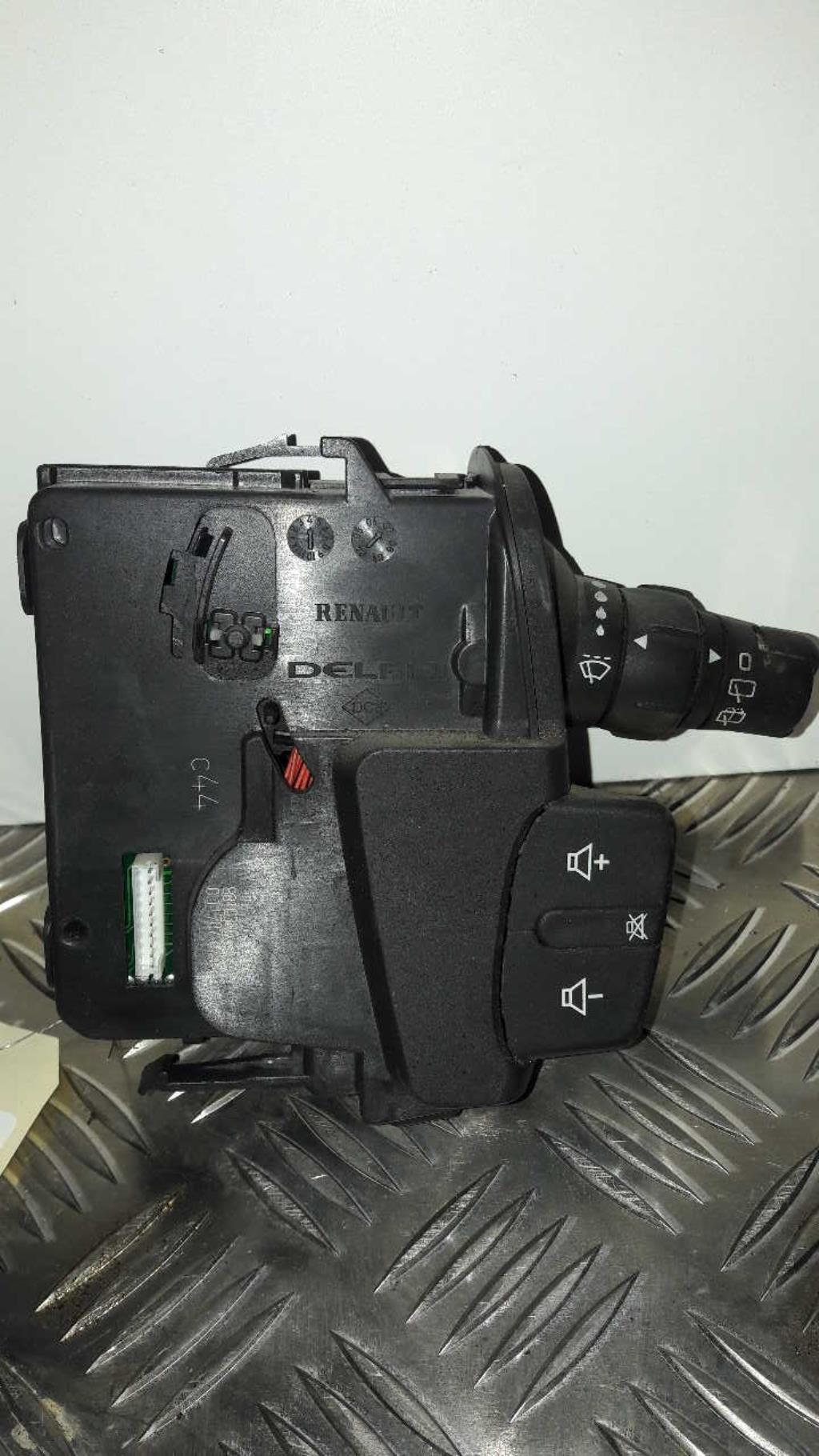 Commodo d'essuie glaces RENAULT CLIO 3 PHASE 1 Diesel - 1