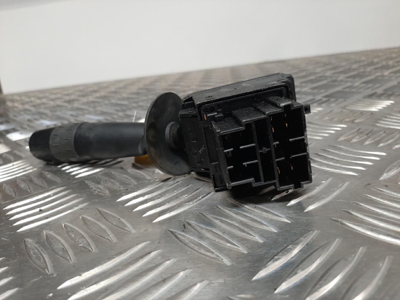 Commodo phare PEUGEOT 405 PHASE 2 BREAK Essence - 1