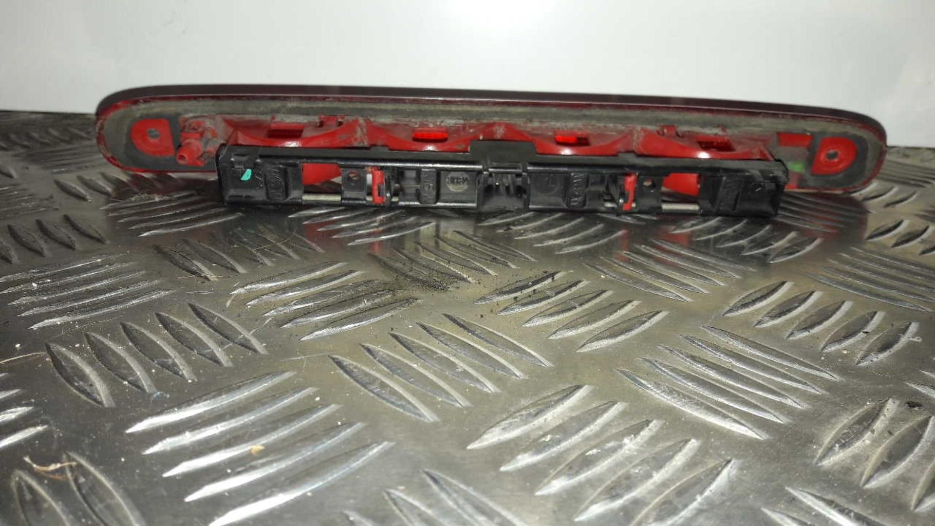 Feu arriere stop central CITROEN C1 1 PHASE 1 Diesel - 1