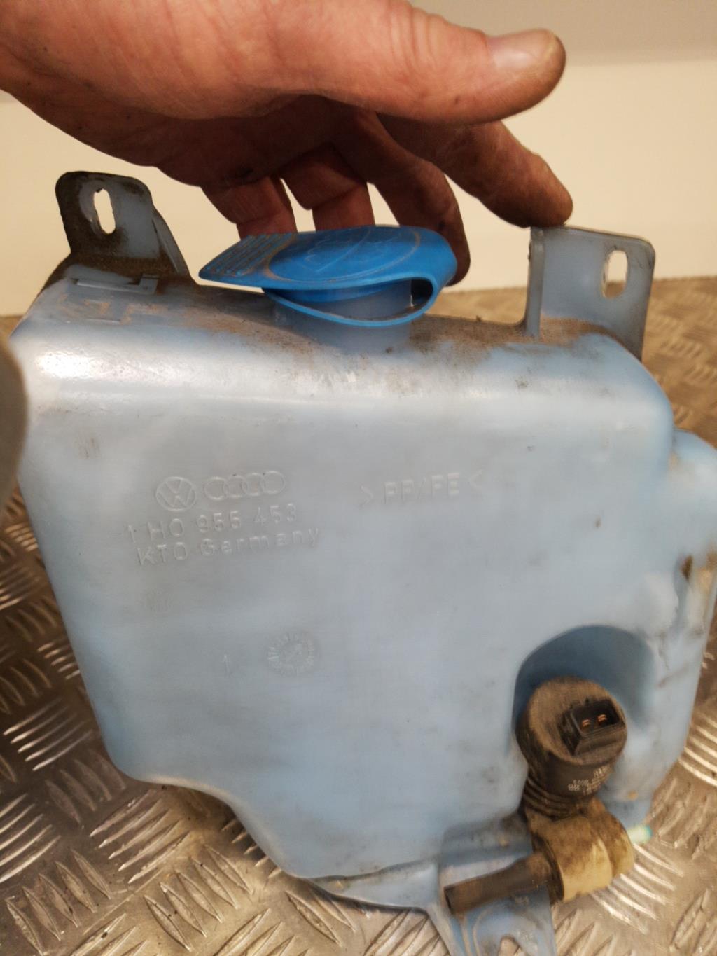 Vase de lave glace VOLKSWAGEN GOLF 3 Essence - 1