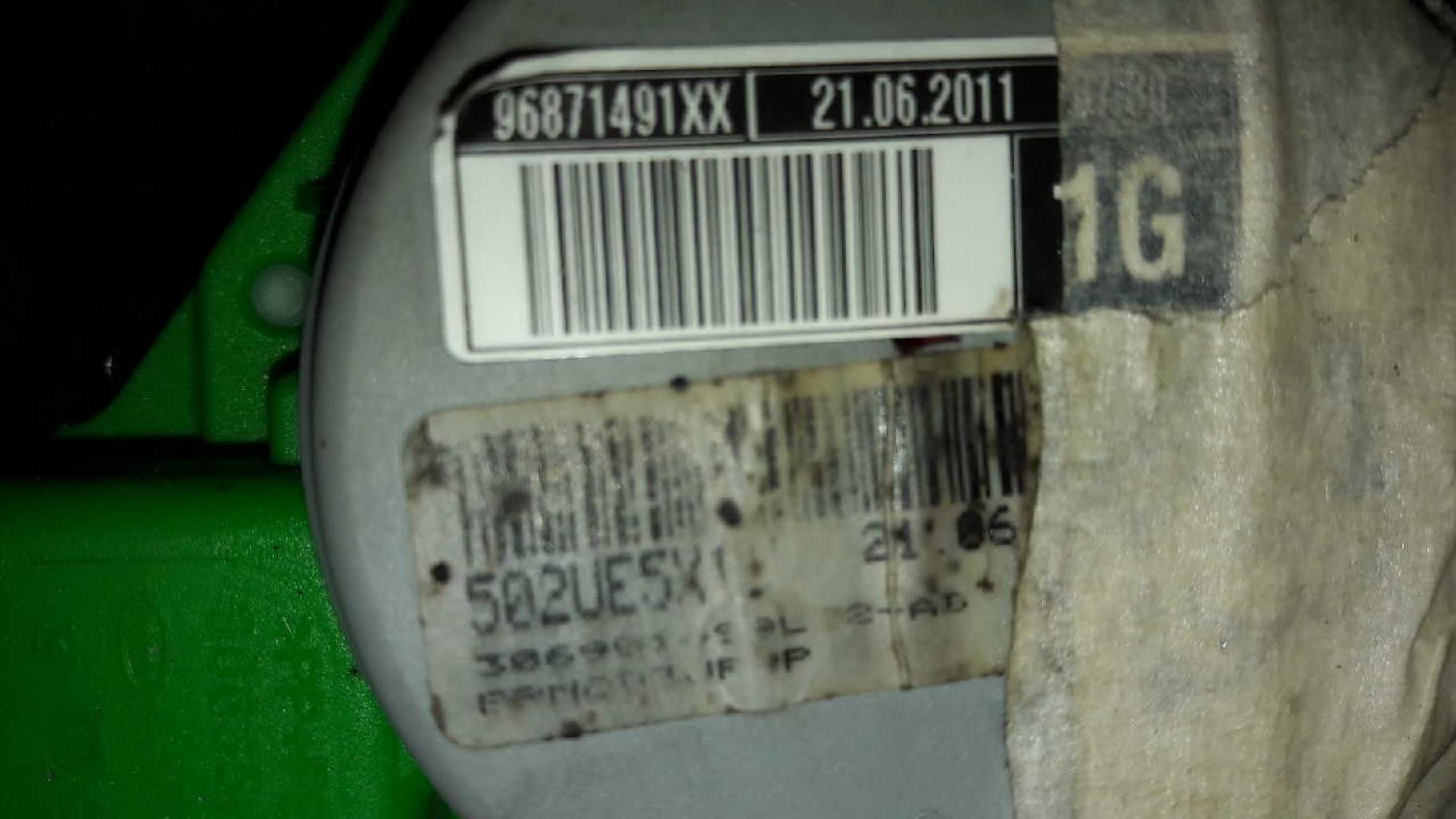 Ceinture avant gauche CITROEN C4 2 PHASE 1 Essence - 1