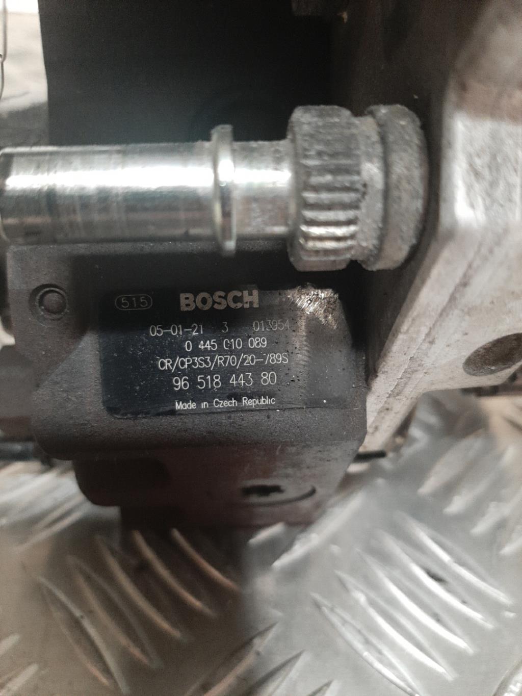Pompe à injection PEUGEOT 206 PHASE 2 Diesel - 1