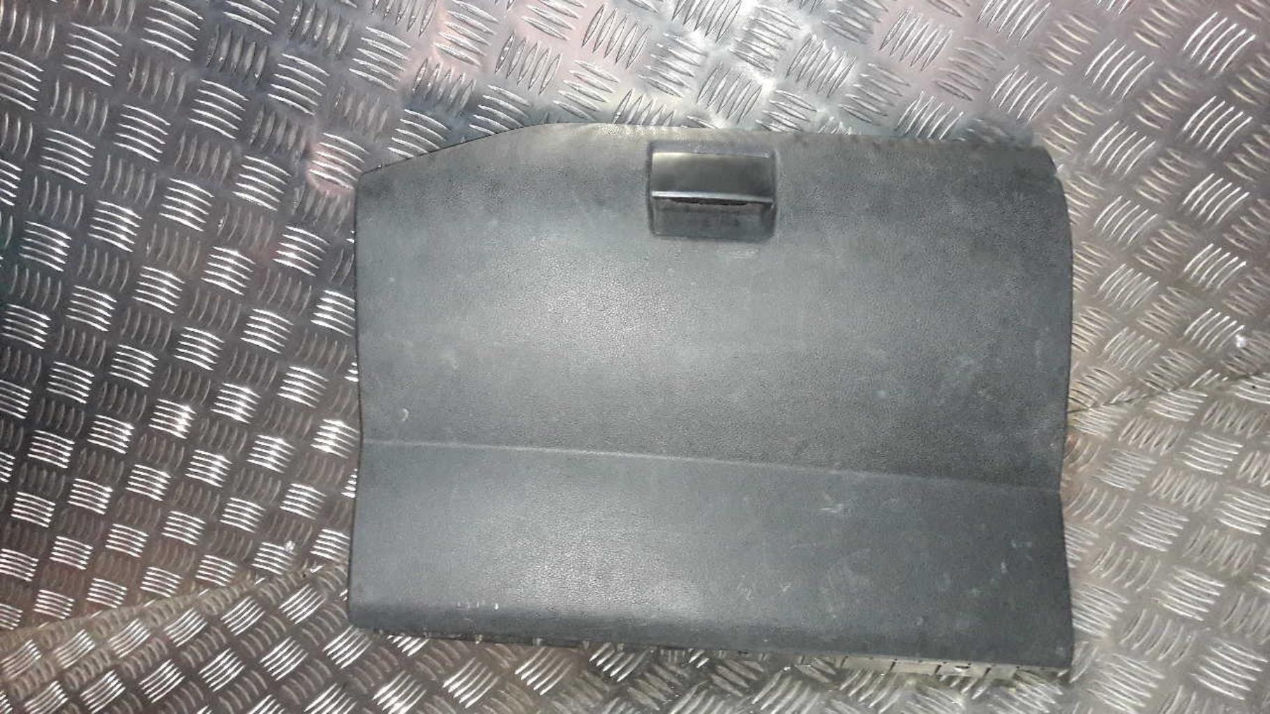 Boite a gants CITROEN BERLINGO 2 PHASE 1 Diesel - 1