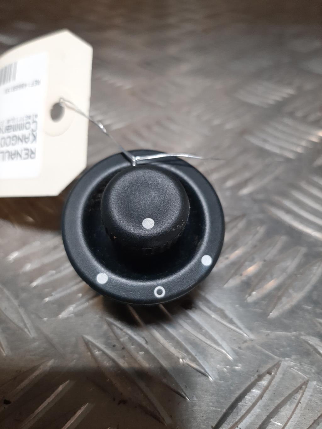 Commande retroviseurs RENAULT KANGOO 1 PHASE 1 Essence - 1