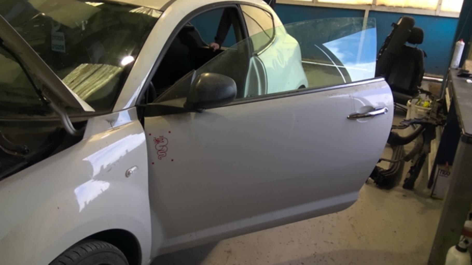 Porte avant gauche ALFA ROMEO MITO PHASE 1 Essence - 1