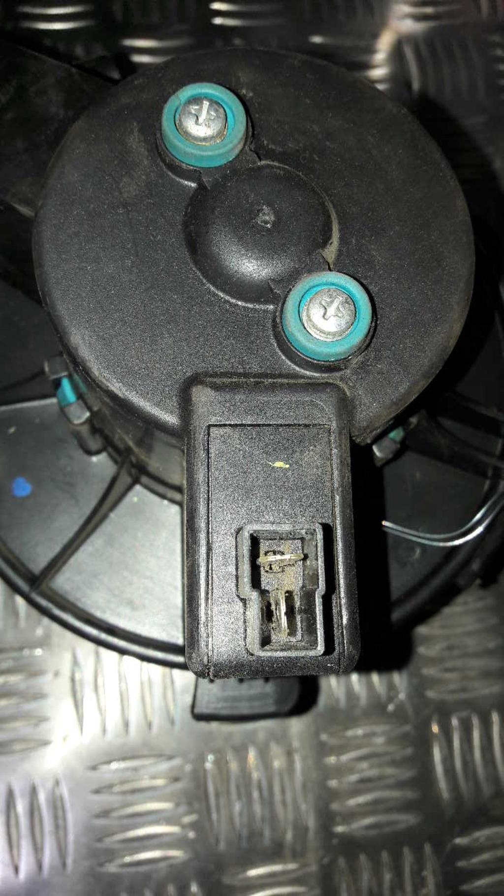 Pulseur d'air PEUGEOT 307 PHASE 1 BREAK Diesel - 1