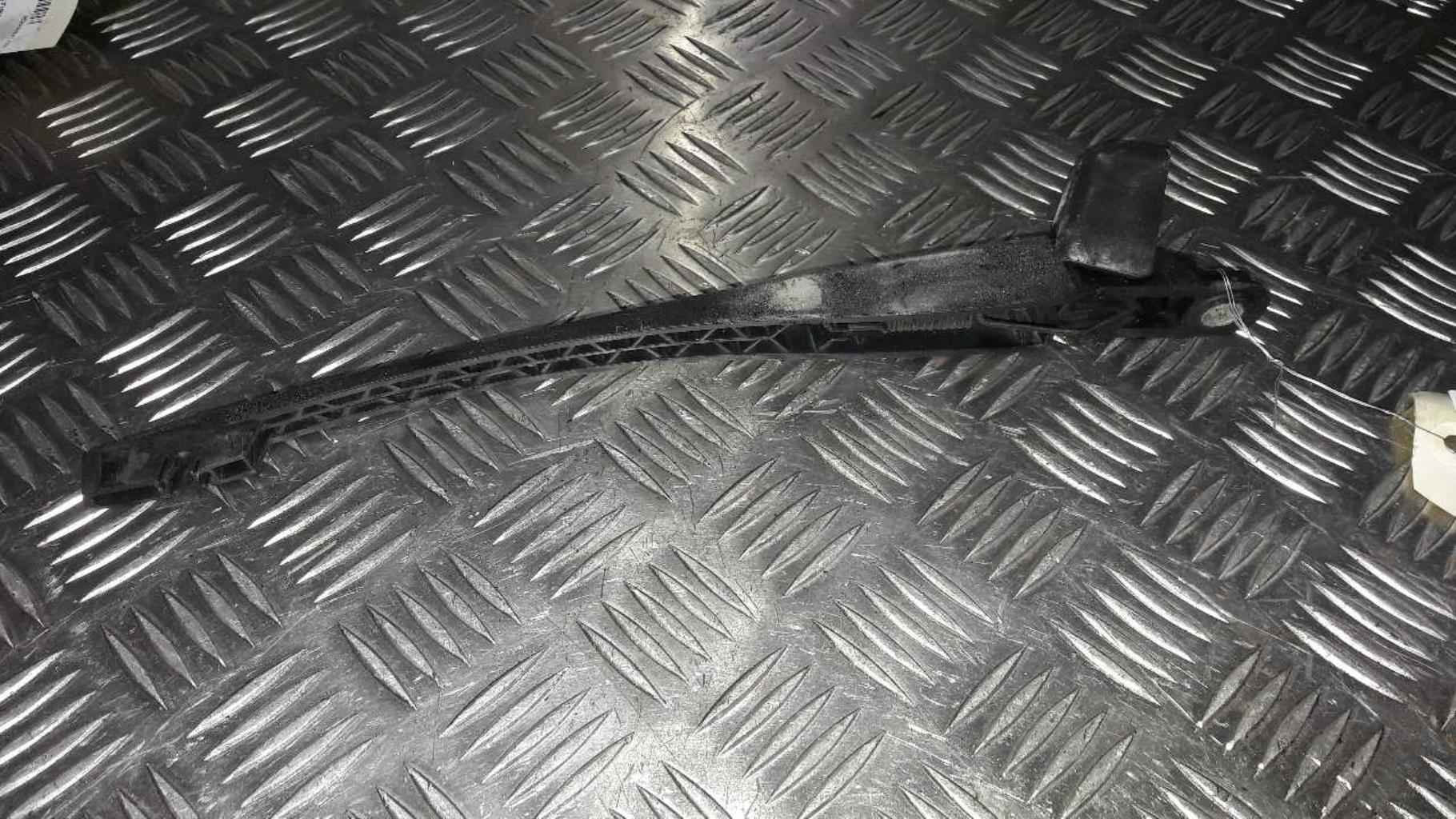 Bras essuie glace arriere CITROEN SAXO PHASE 2 Essence - 1