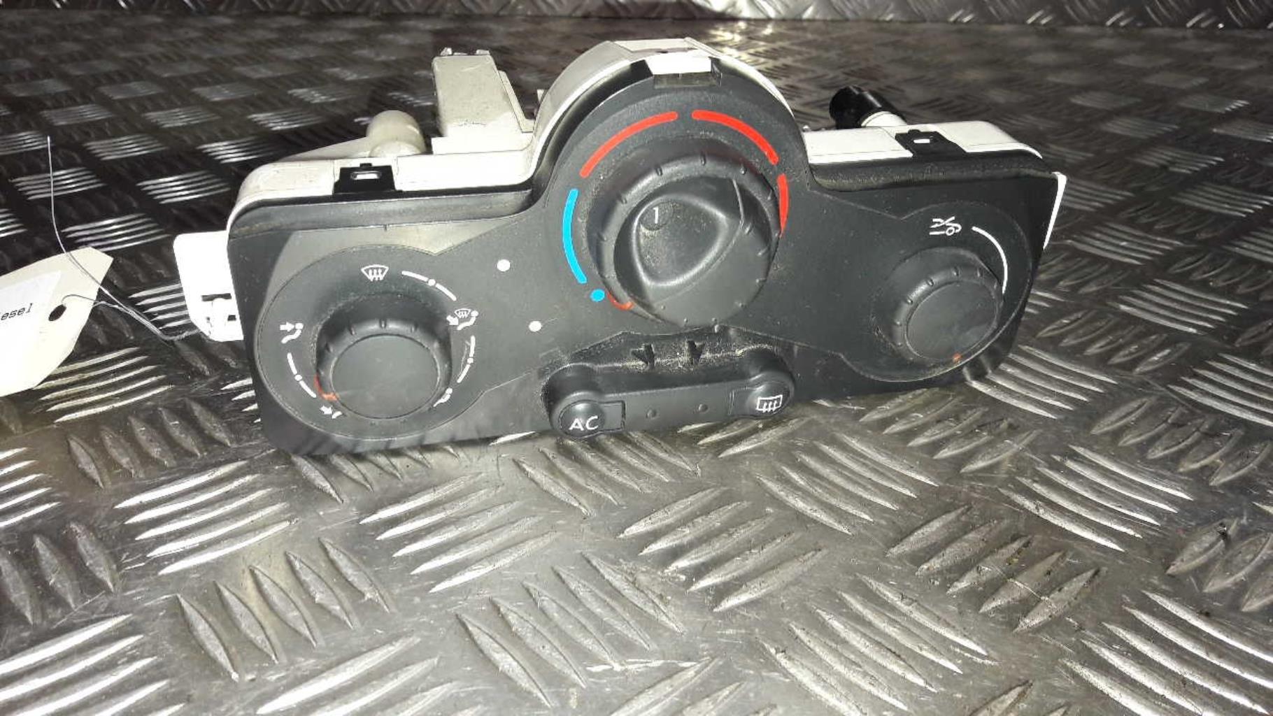 Commande chauffage RENAULT MODUS PHASE 1 Diesel - 1