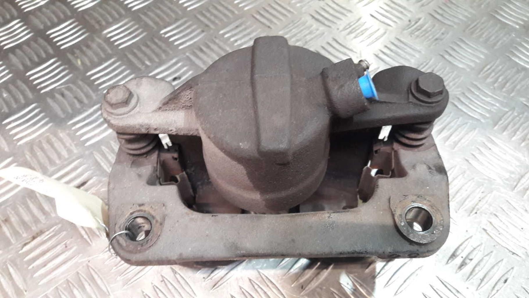 Etrier avant droit (freinage) RENAULT MEGANE 2 PHASE 1 Diesel - 1