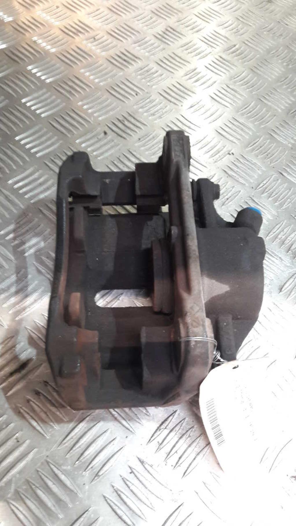 Etrier avant gauche (freinage) RENAULT MEGANE 2 PHASE 1 Diesel - 1