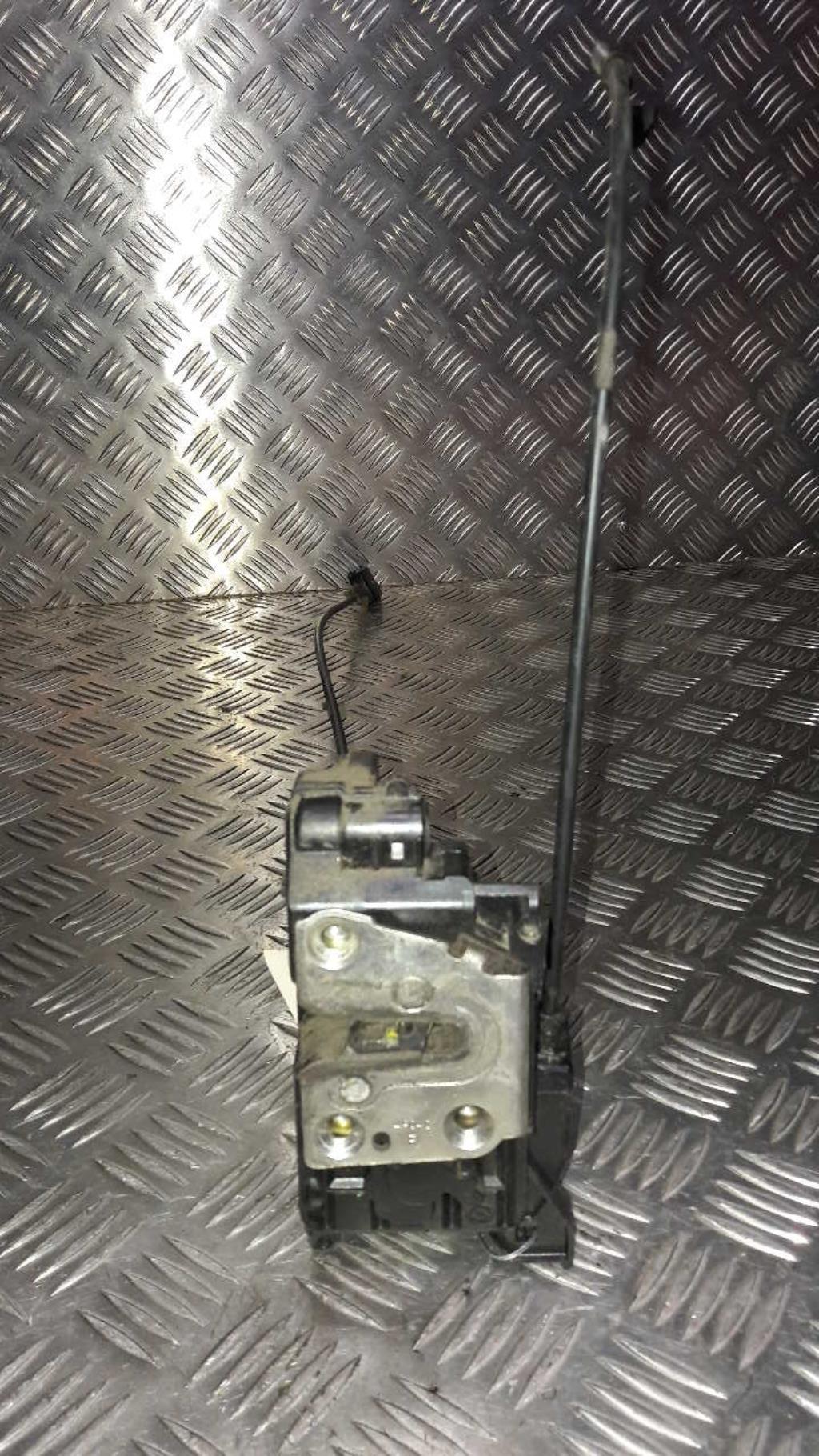 Serrure avant droit RENAULT MODUS PHASE 1 Diesel - 1