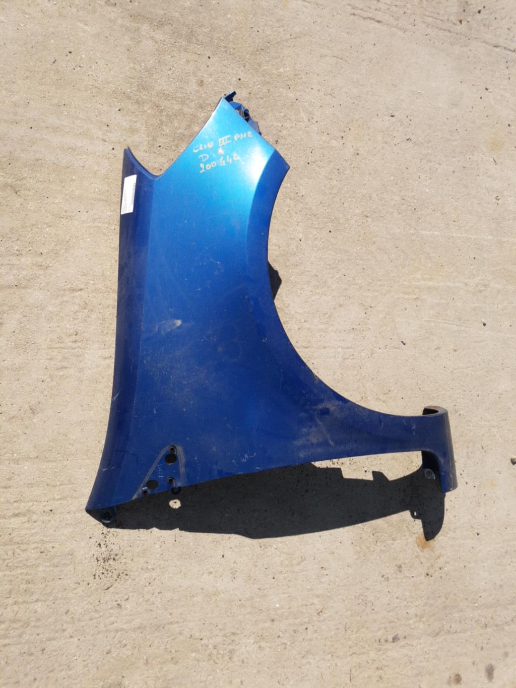 Aile avant droit RENAULT CLIO 3 PHASE 1 Diesel - 1