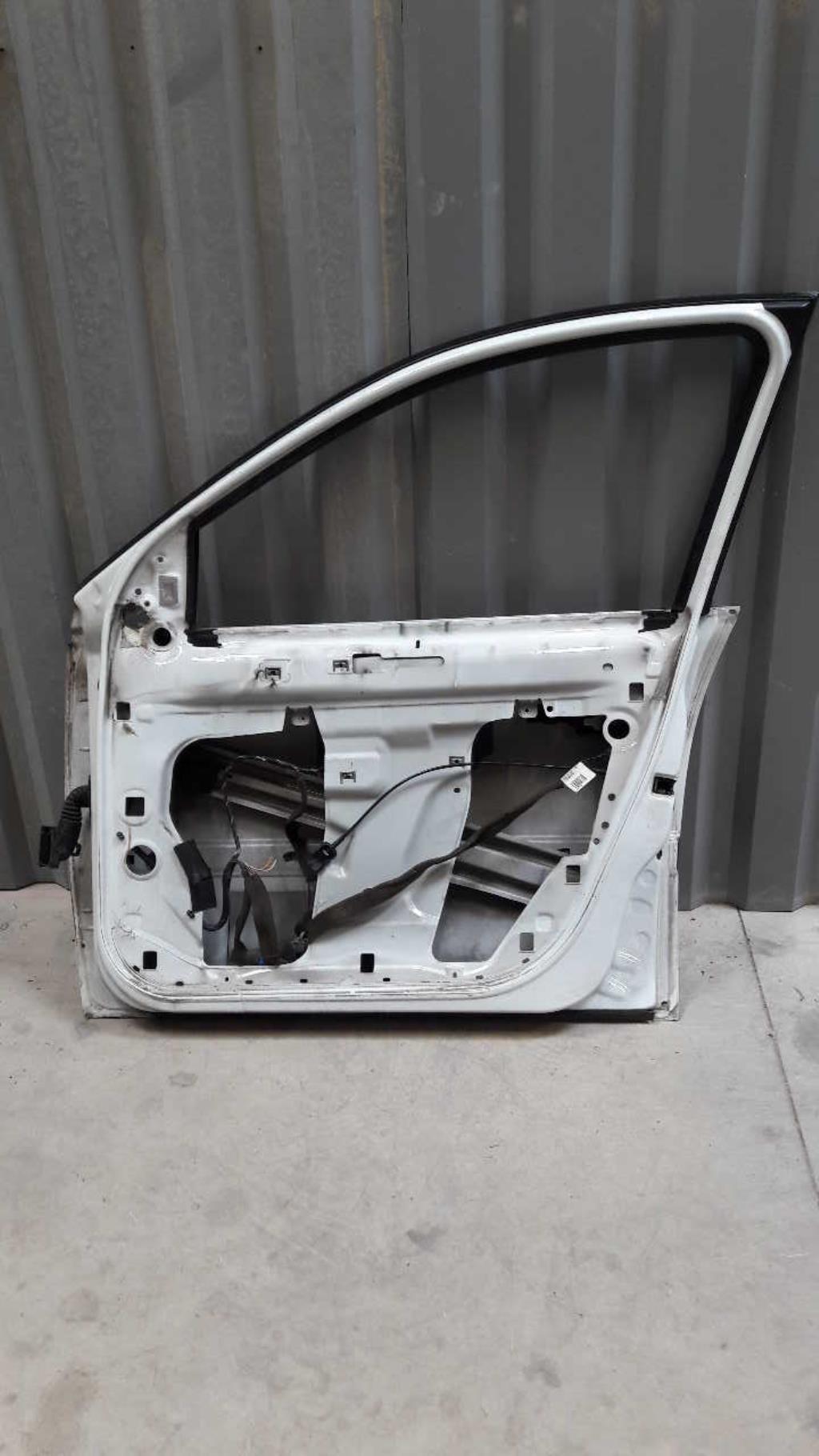 Porte avant droit RENAULT MEGANE 2 PHASE 1 Diesel - 1