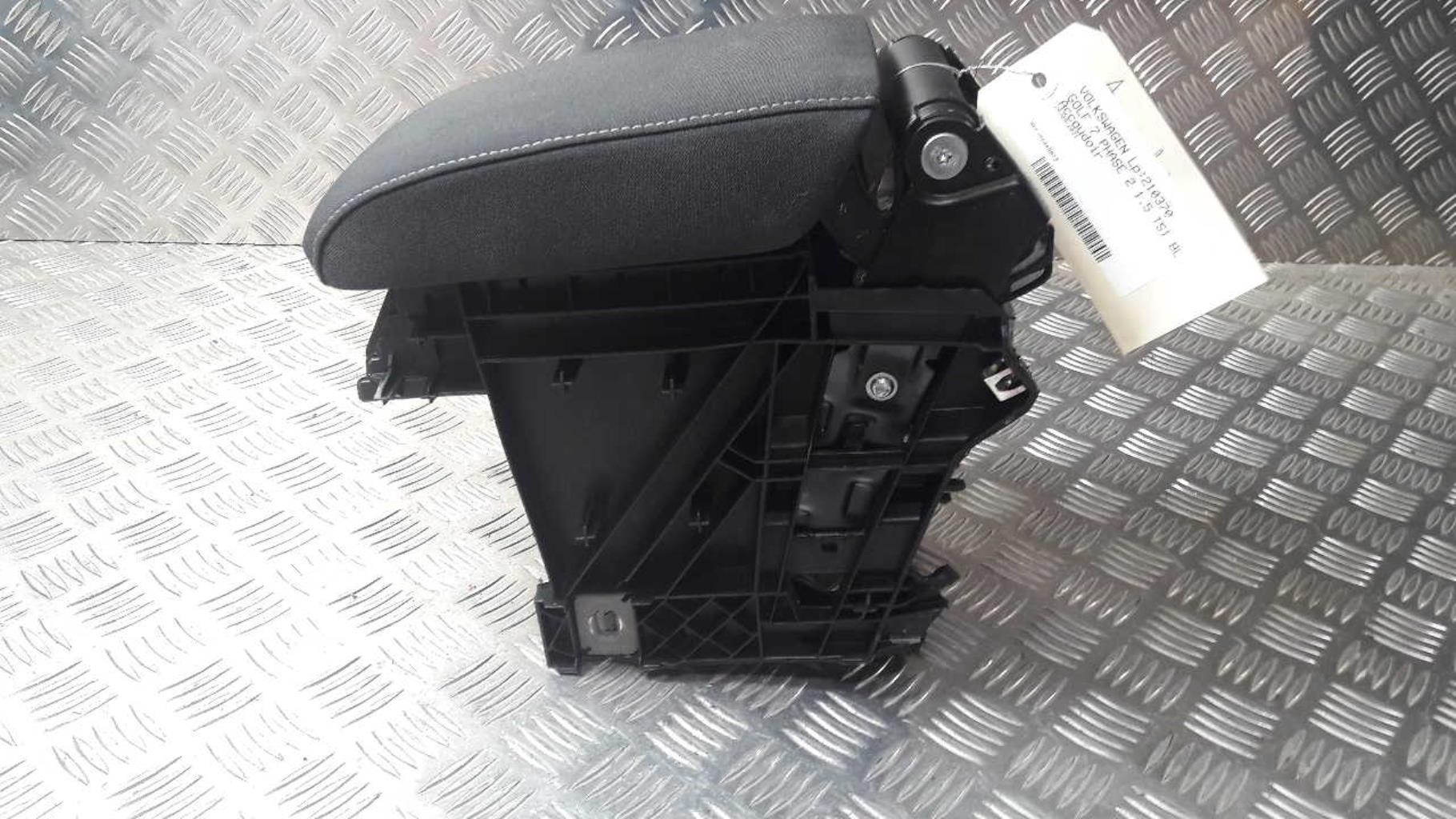 Accoudoir VOLKSWAGEN GOLF 7 PHASE 2 Essence - 1