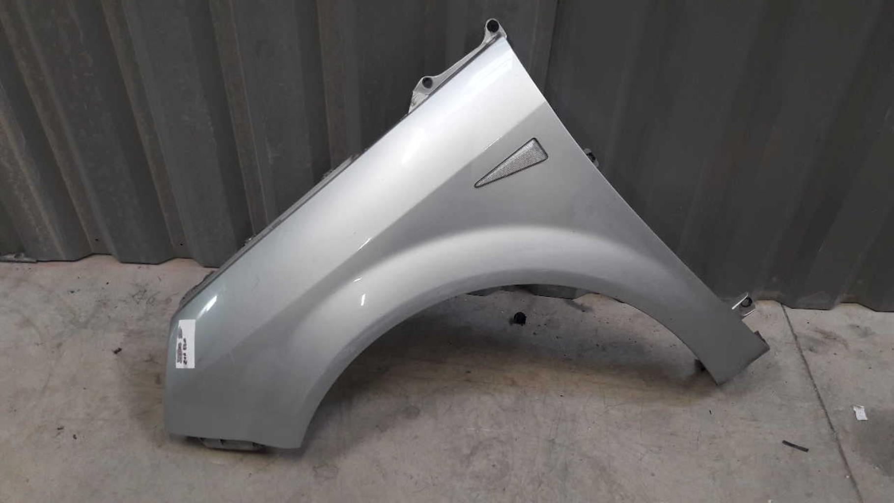 Aile avant gauche RENAULT SCENIC 2 PHASE 1 Diesel - 1