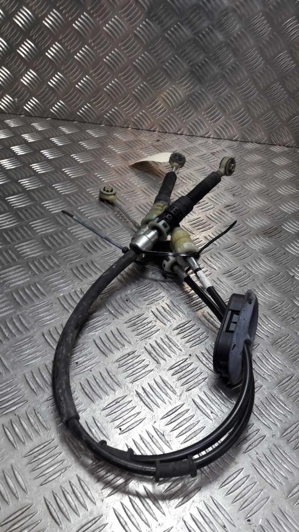Cable levier de vitesses NISSAN JUKE 1 PHASE 2 Essence - 1