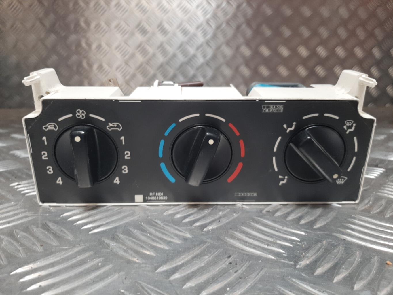 Commande chauffage CITROEN BERLINGO 1 PHASE 2 Essence - 1