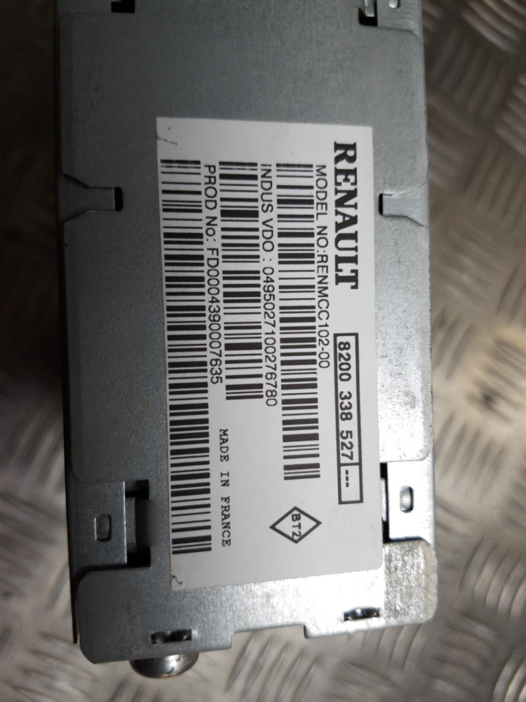 GPS RENAULT MEGANE 2 PHASE 1 BREAK Essence - 1