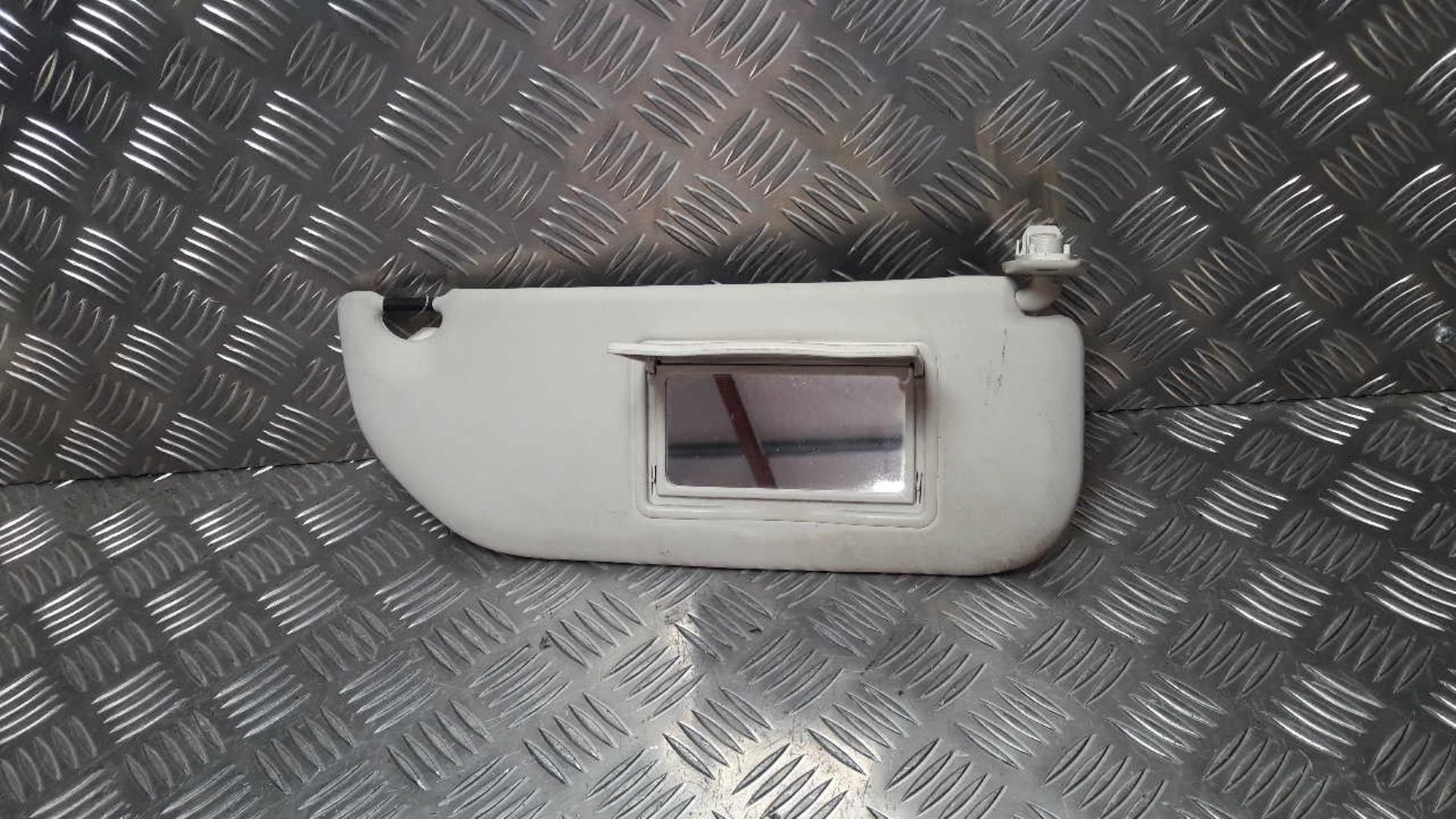 Pare soleil droit CITROEN C4 1 PHASE 1 Essence - 1
