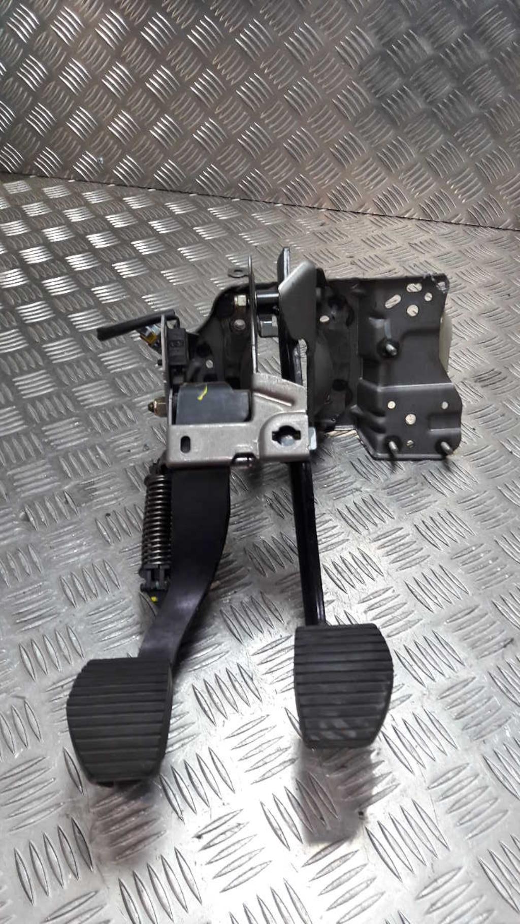 Pedalier CITROEN C2 PHASE 1 Essence - 1