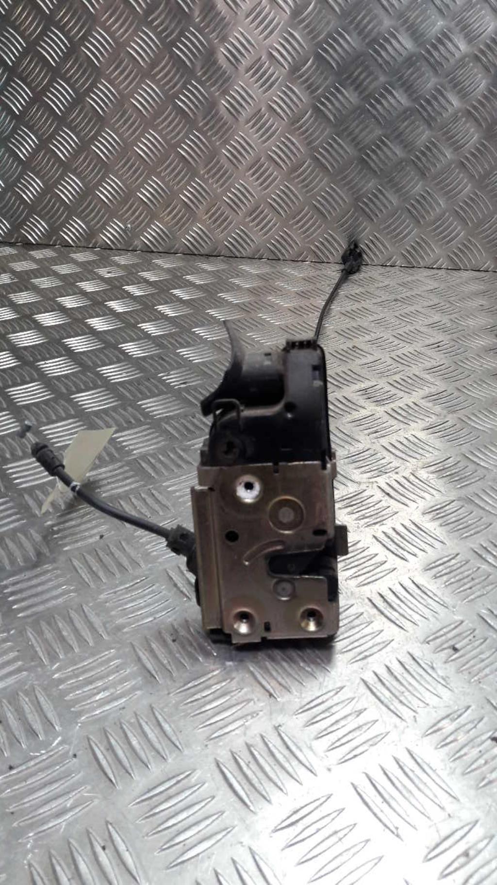Serrure avant gauche RENAULT SCENIC 2 PHASE 1 Diesel - 1