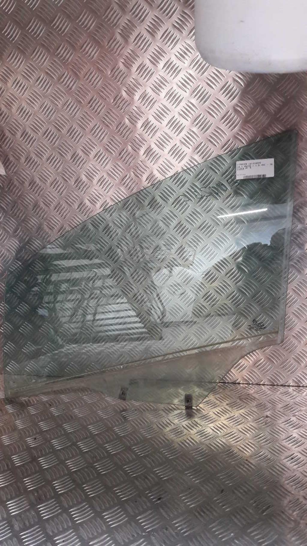 Vitre avant gauche CITROEN C4 1 PHASE 1 Diesel - 1