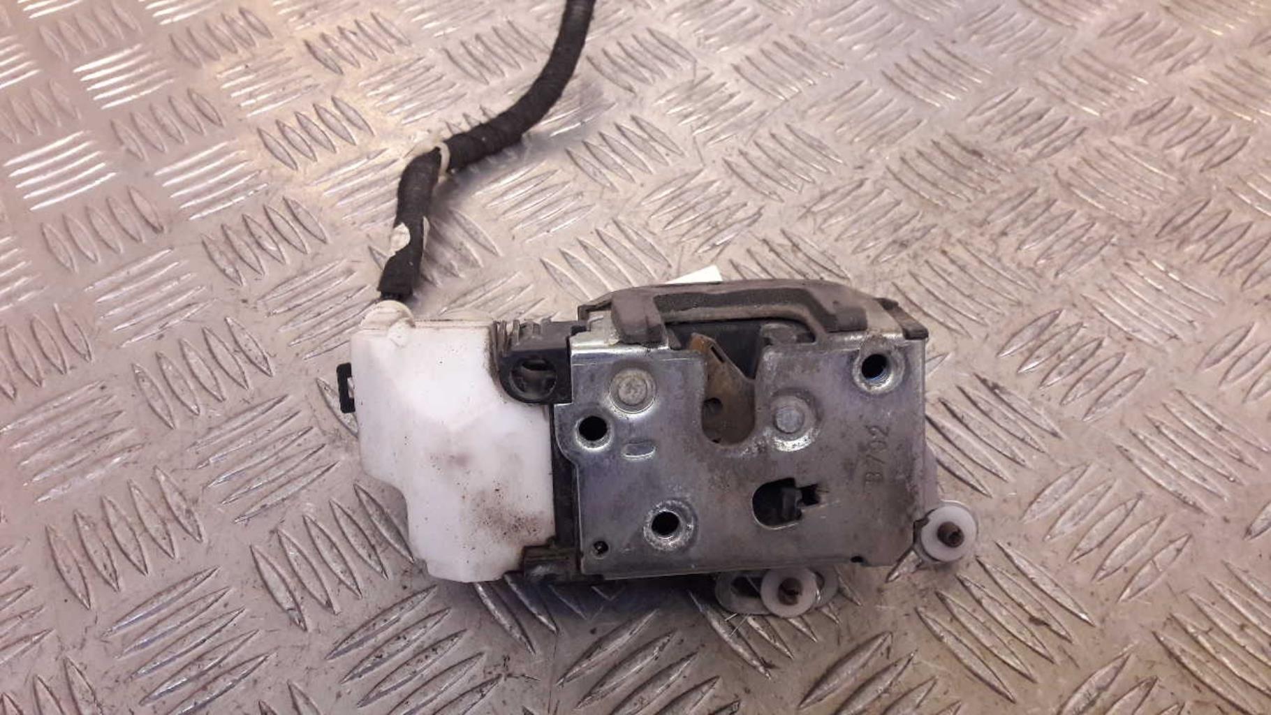 Serrure avant droit ALFA ROMEO GT COUPE Diesel - 1