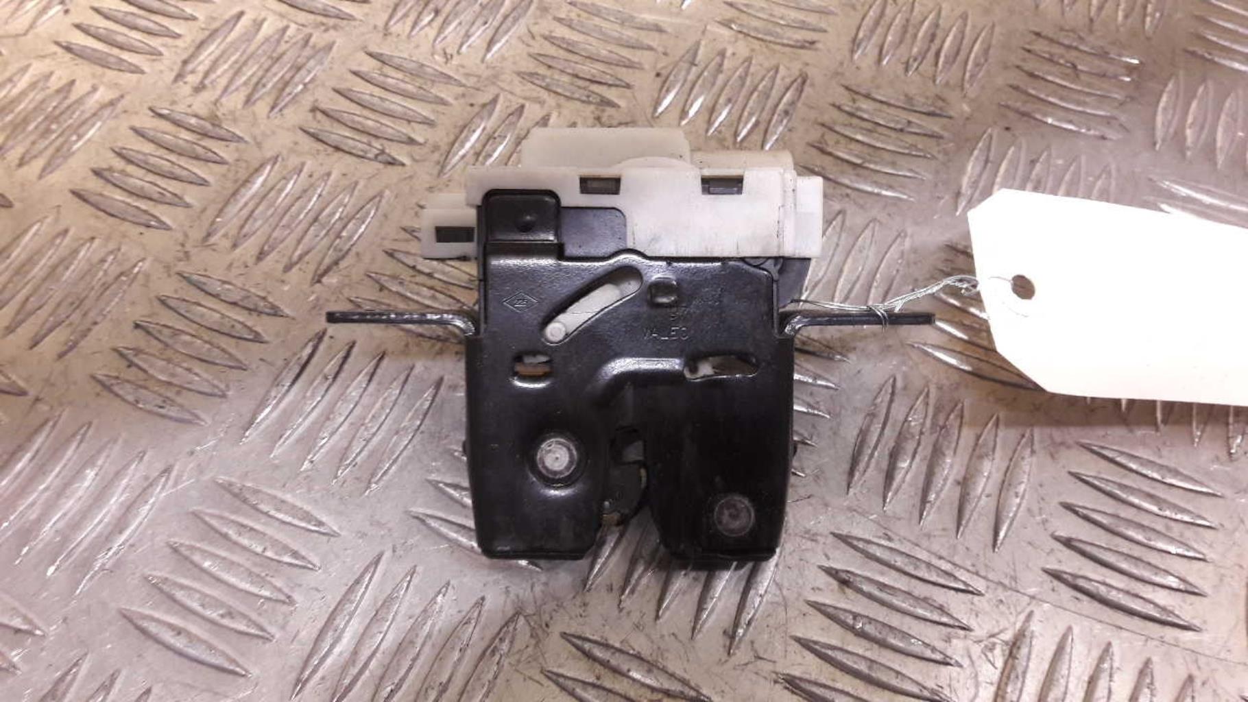 Serrure de hayon RENAULT MEGANE 2 PHASE 1 BREAK Diesel - 1