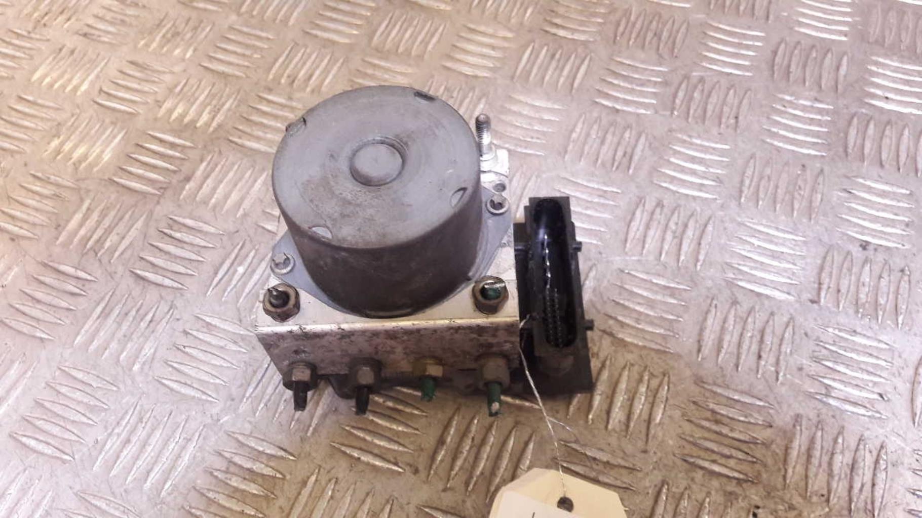 Bloc ABS (freins anti-blocage) RENAULT CLIO 3 PHASE 1 Diesel - 1