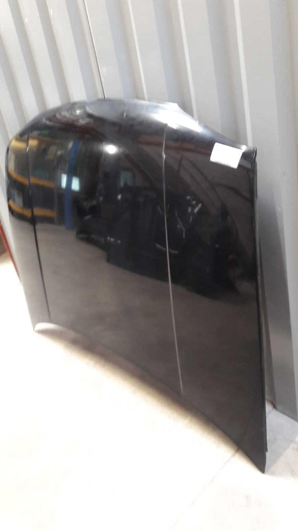 Capot VOLKSWAGEN GOLF 4 Diesel - 1
