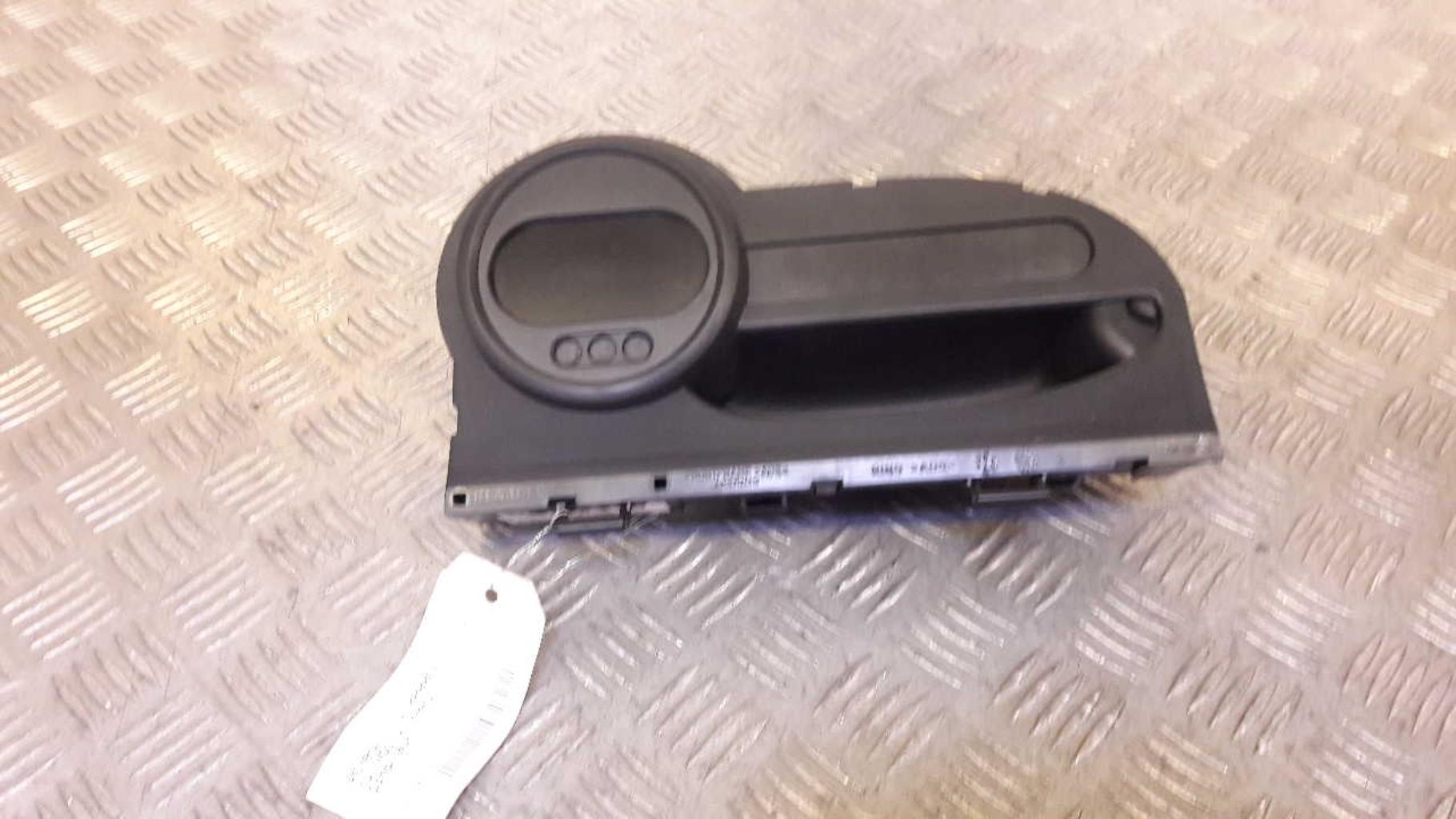 Compteur RENAULT TWINGO 2 PHASE 1 Essence - 1