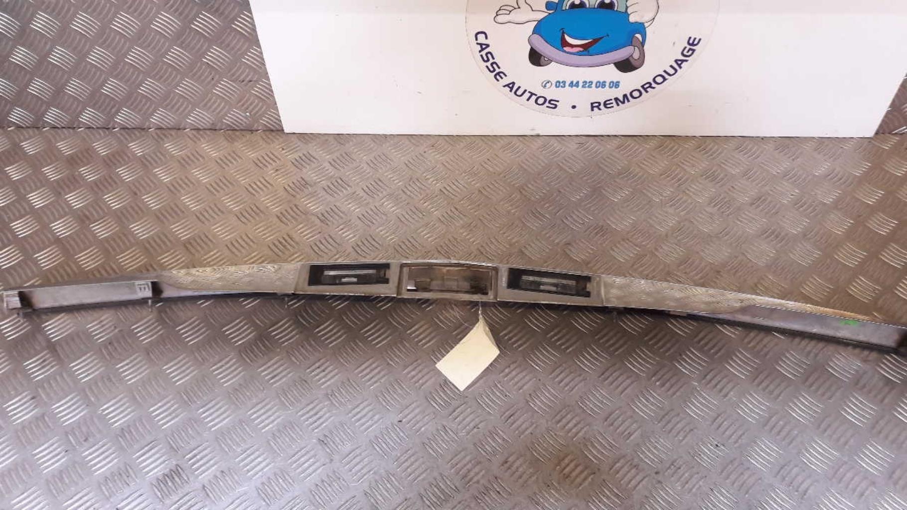 Eclairage de plaque OPEL ZAFIRA B PHASE 2 Diesel - 1