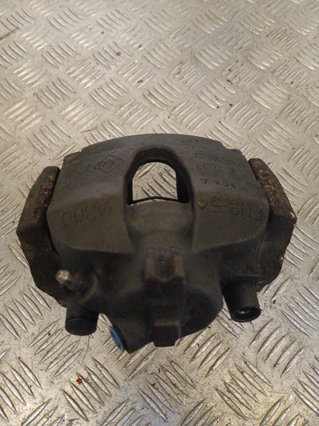 Etrier avant gauche (freinage) RENAULT SCENIC 2 PHASE 2 Diesel - 1