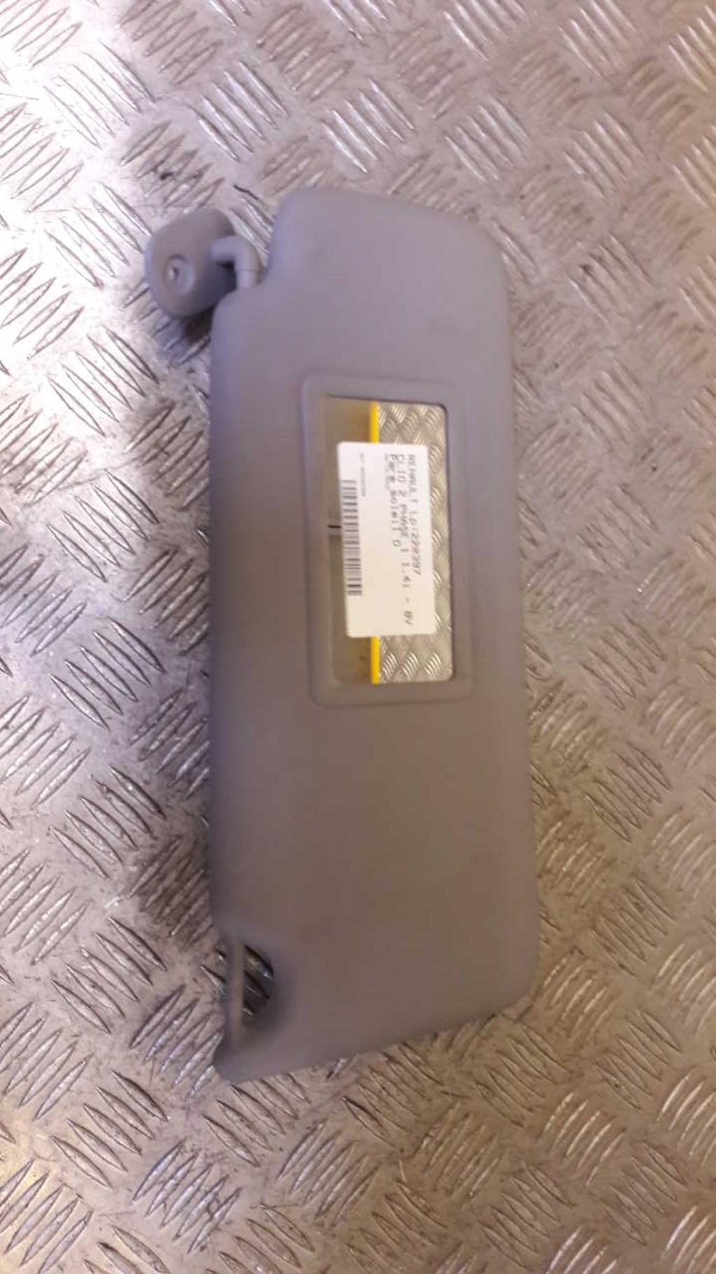 Pare soleil droit RENAULT CLIO 2 PHASE 1 Essence - 1