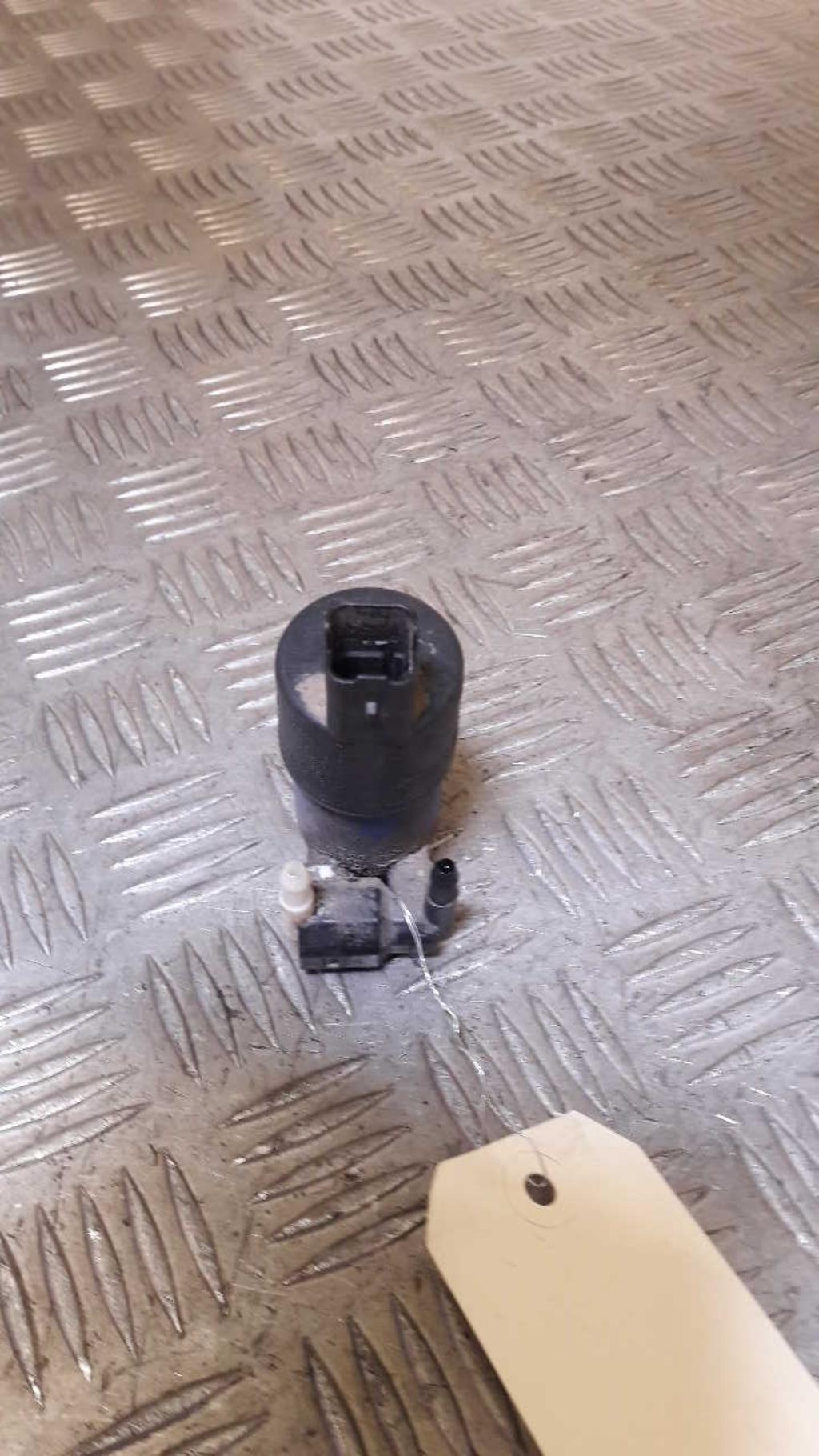 Pompe lave glace avant RENAULT TWINGO 2 PHASE 1 Essence - 1