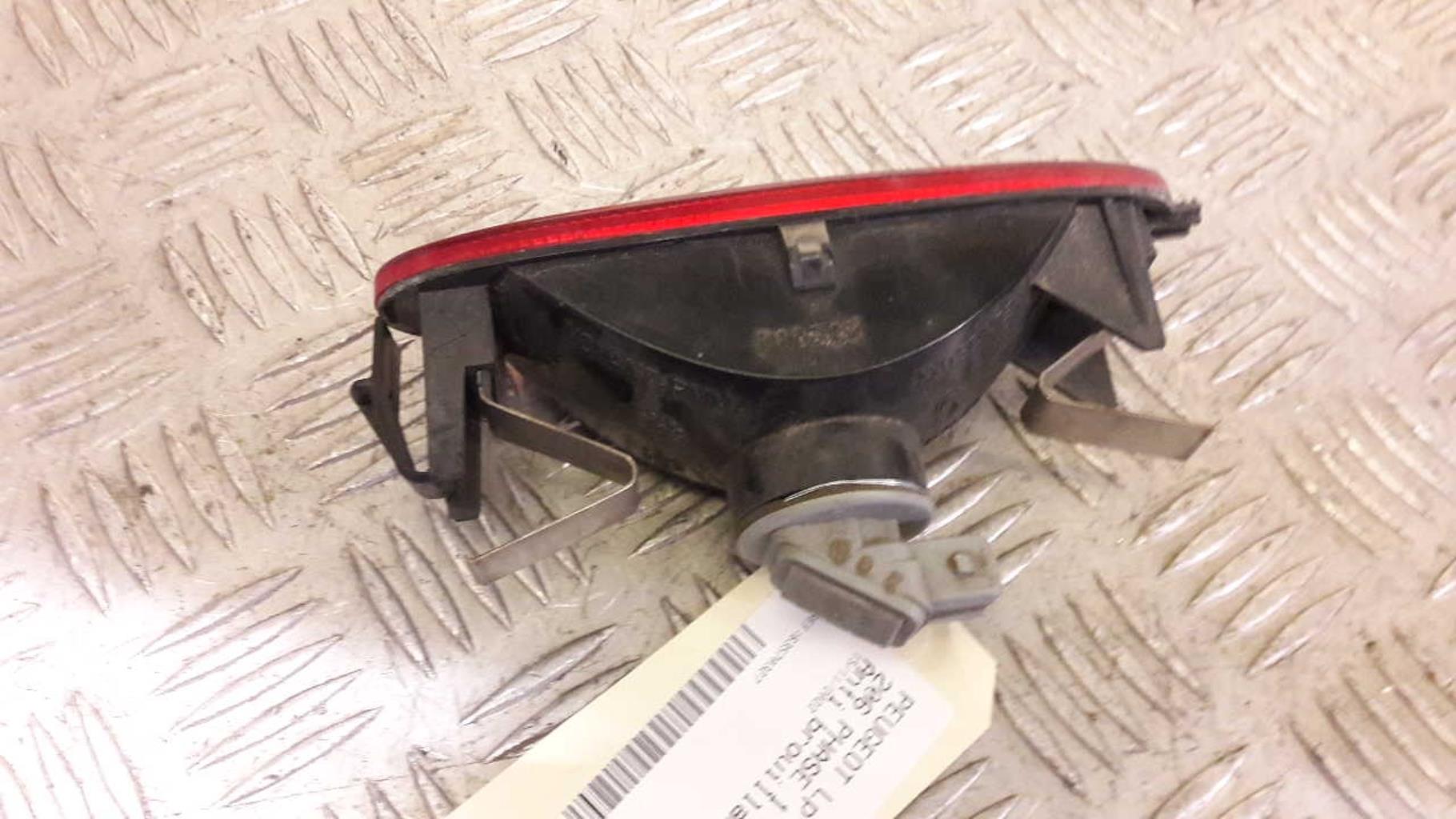 Anti brouillard arriere PEUGEOT 206 PHASE 1 Essence - 1