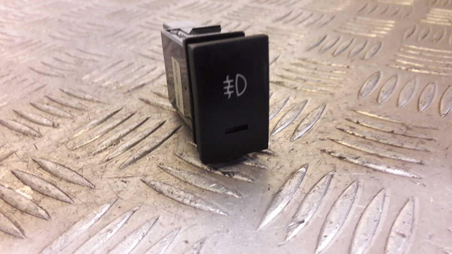 Bouton/Interrupteur HYUNDAI MATRIX PHASE 1 Diesel - 1