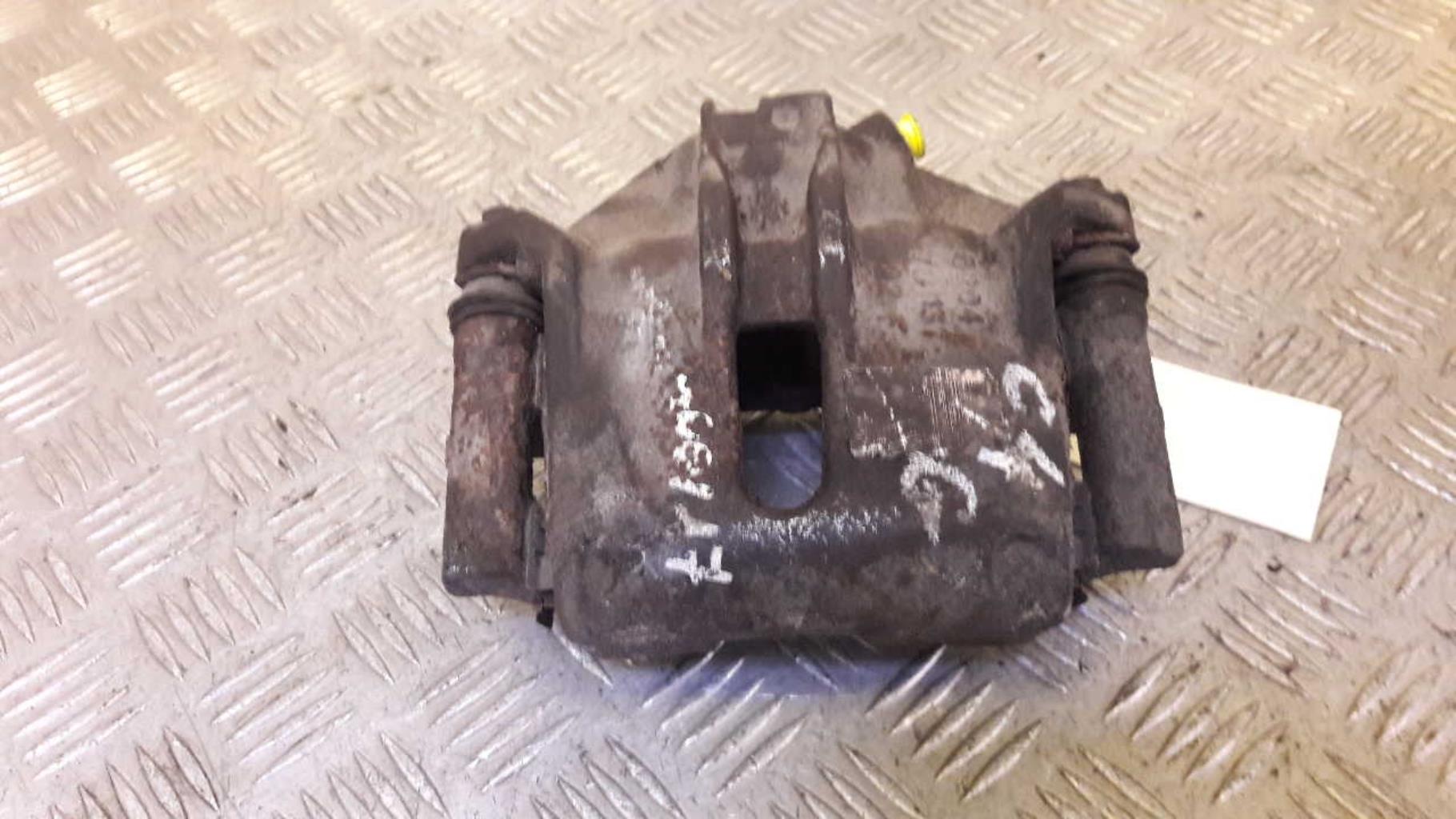 Etrier avant gauche (freinage) CITROEN C4 1 PHASE 1 COUPE Diesel - 1