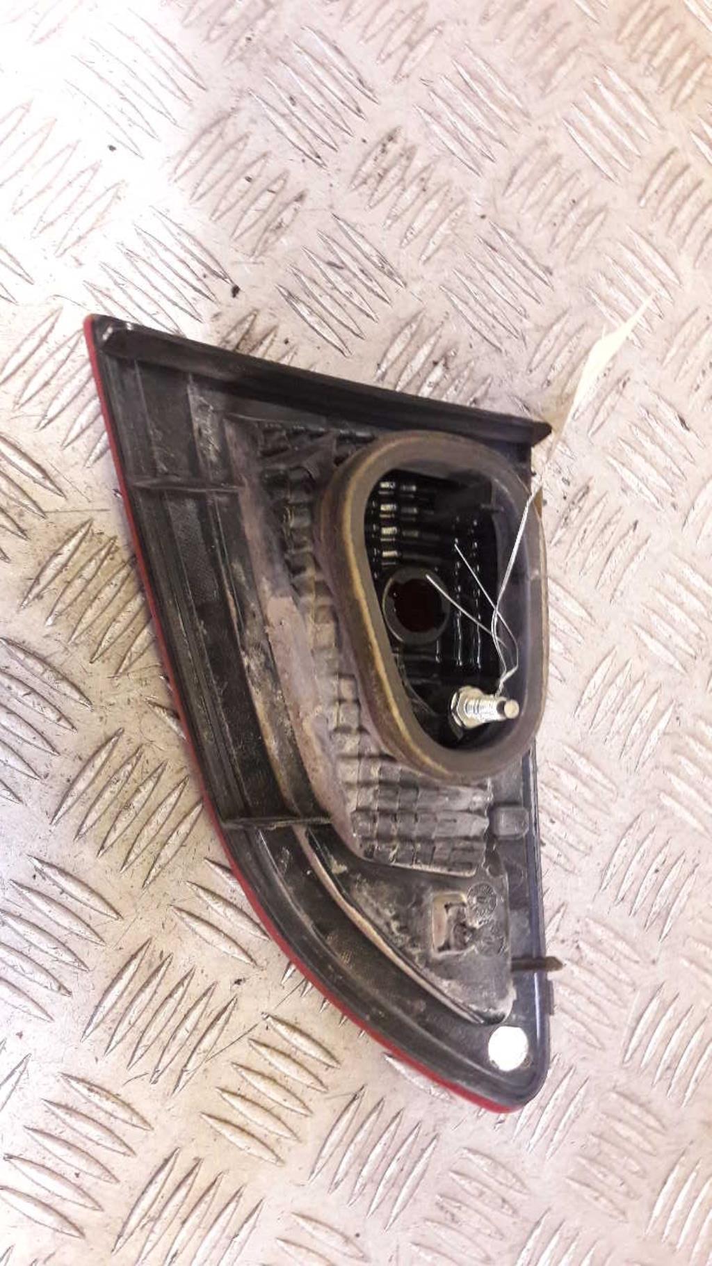 Feu arriere secondaire gauche (feux) RENAULT SCENIC 3 PHASE 1 Essence - 1