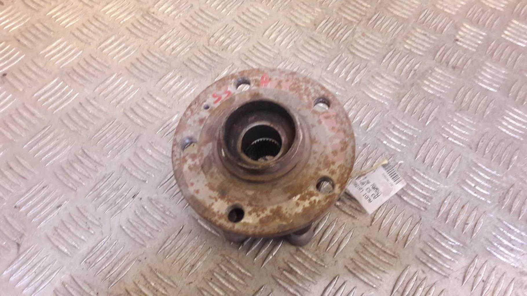 Moyeu avant gauche AUDI A3 2 S3 PHASE 2 Essence - 1