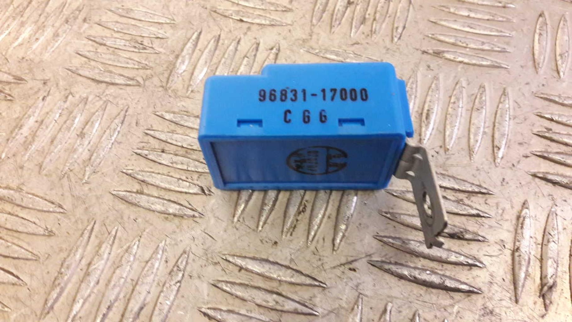 Relais electrique HYUNDAI MATRIX PHASE 1 Diesel - 1