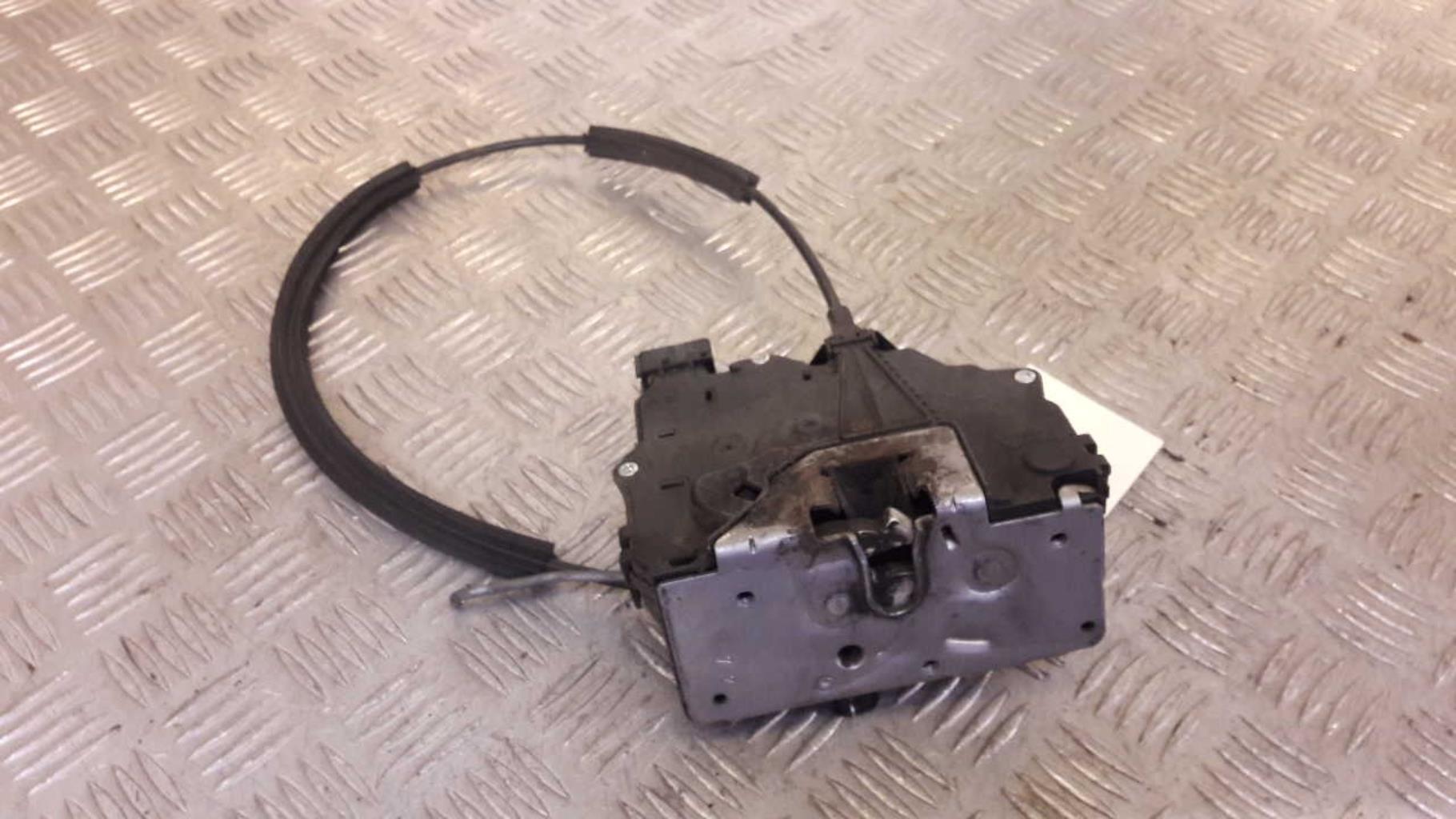 Serrure avant gauche OPEL CORSA D PHASE 1 Diesel - 1