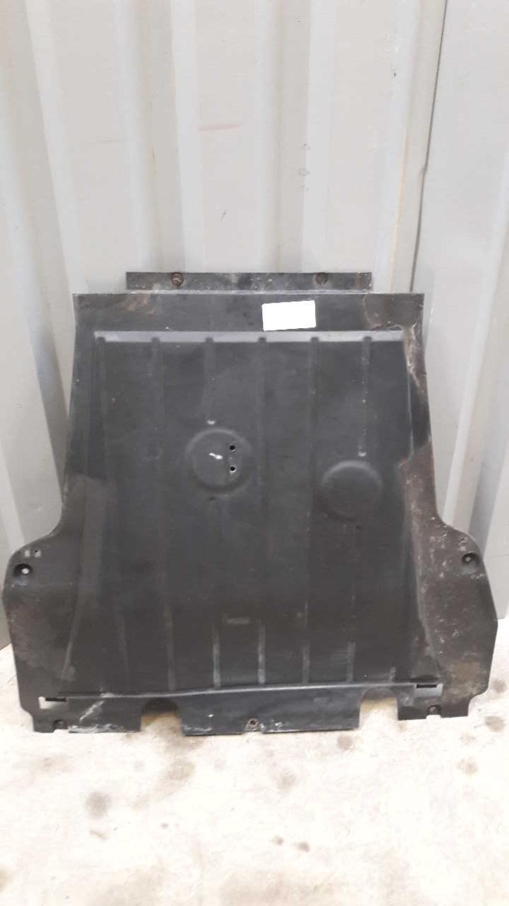 Cache sous moteur RENAULT CLIO 3 PHASE 1 Diesel - 1
