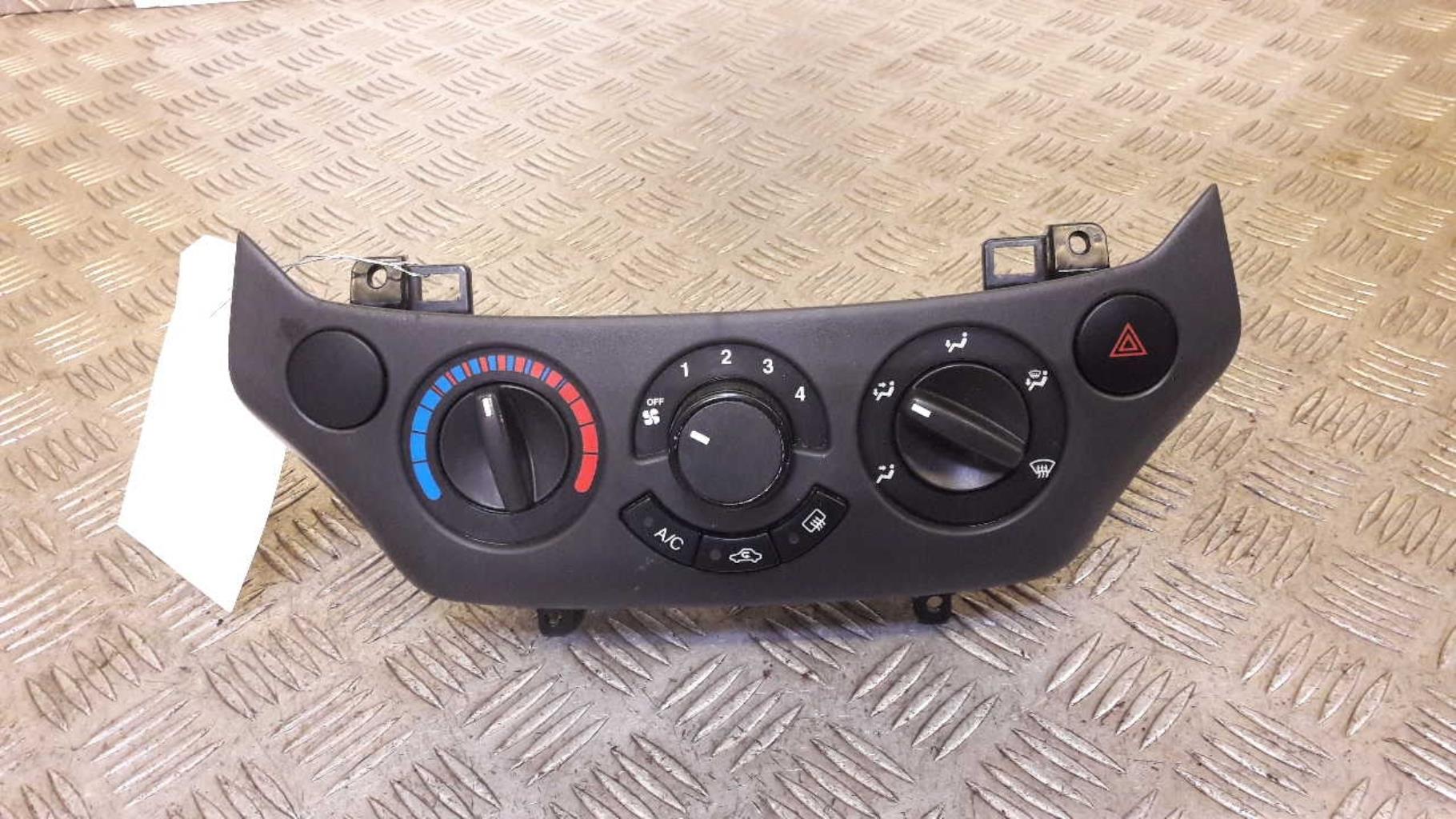 Commande chauffage CHEVROLET AVEO 1 Essence - 1