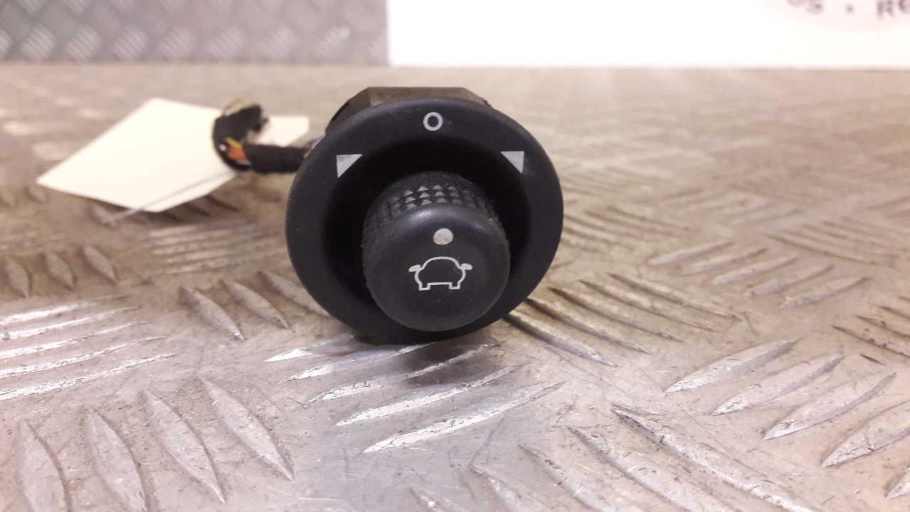 Commande retroviseurs FORD MONDEO 2 Diesel - 1