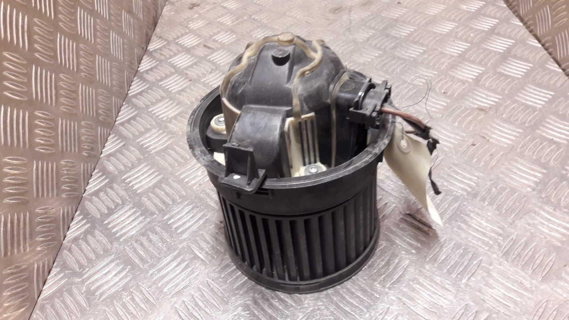 Pulseur d'air PEUGEOT 308 1 PHASE 1 Diesel - 1