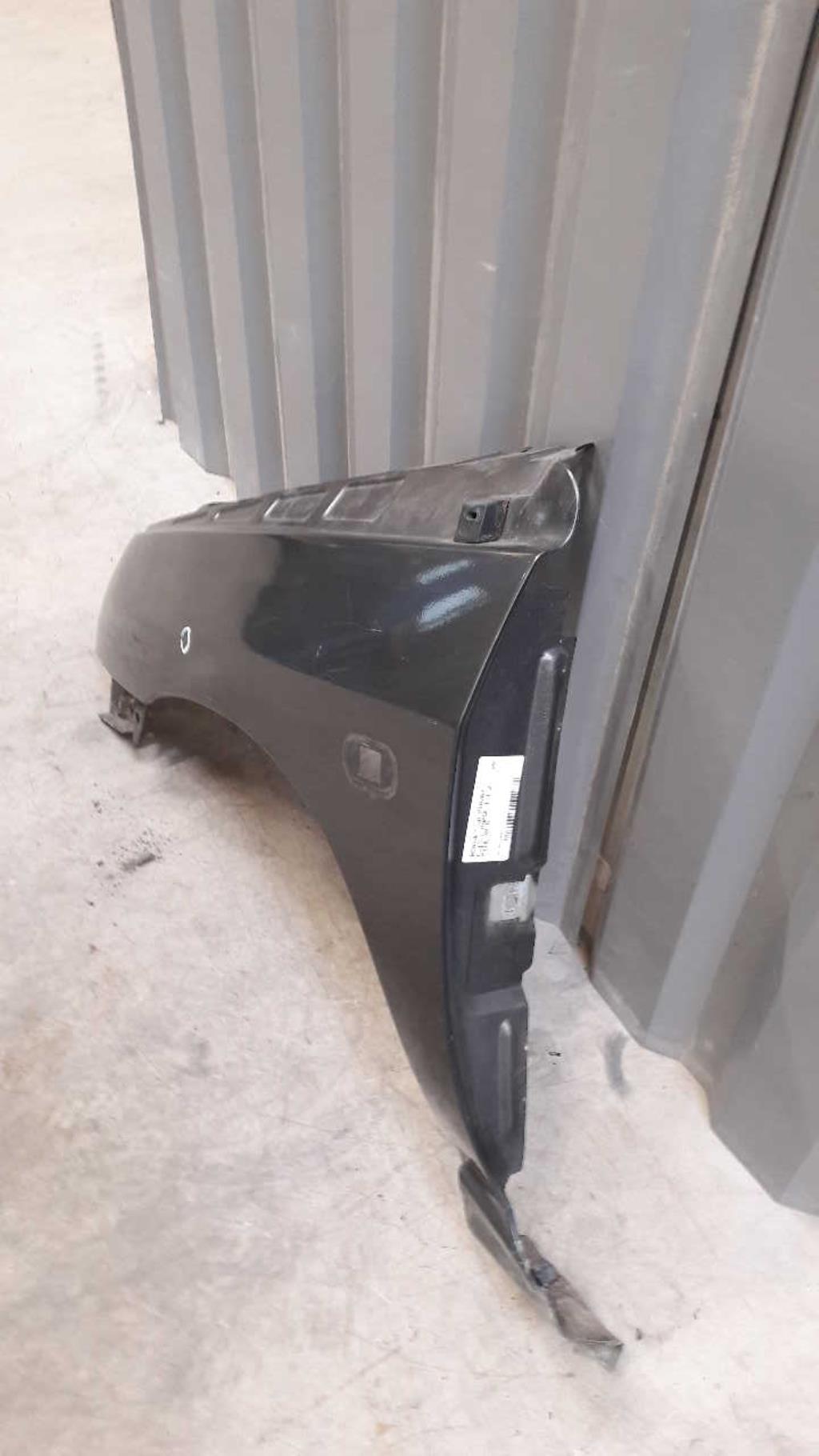 Aile avant gauche RENAULT CLIO 1 PHASE 1 Essence - 1